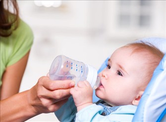 赤ちゃんの便秘に良い砂糖水の作り方